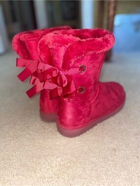 Girls Plush Bow-Back Ankle Boots - Red